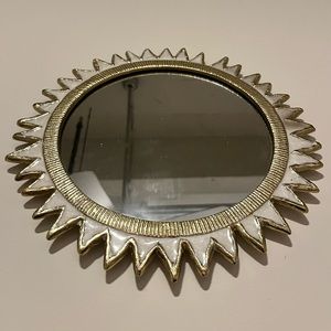 Sun mirror